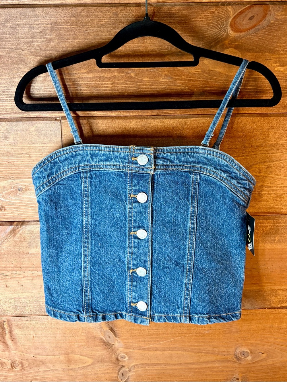 art class Denim Button-Front Jean Crop Top in Blue Size Large 💕💙